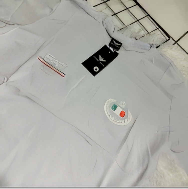 Camiseta Masculina Branca Estilo Esportivo Clean